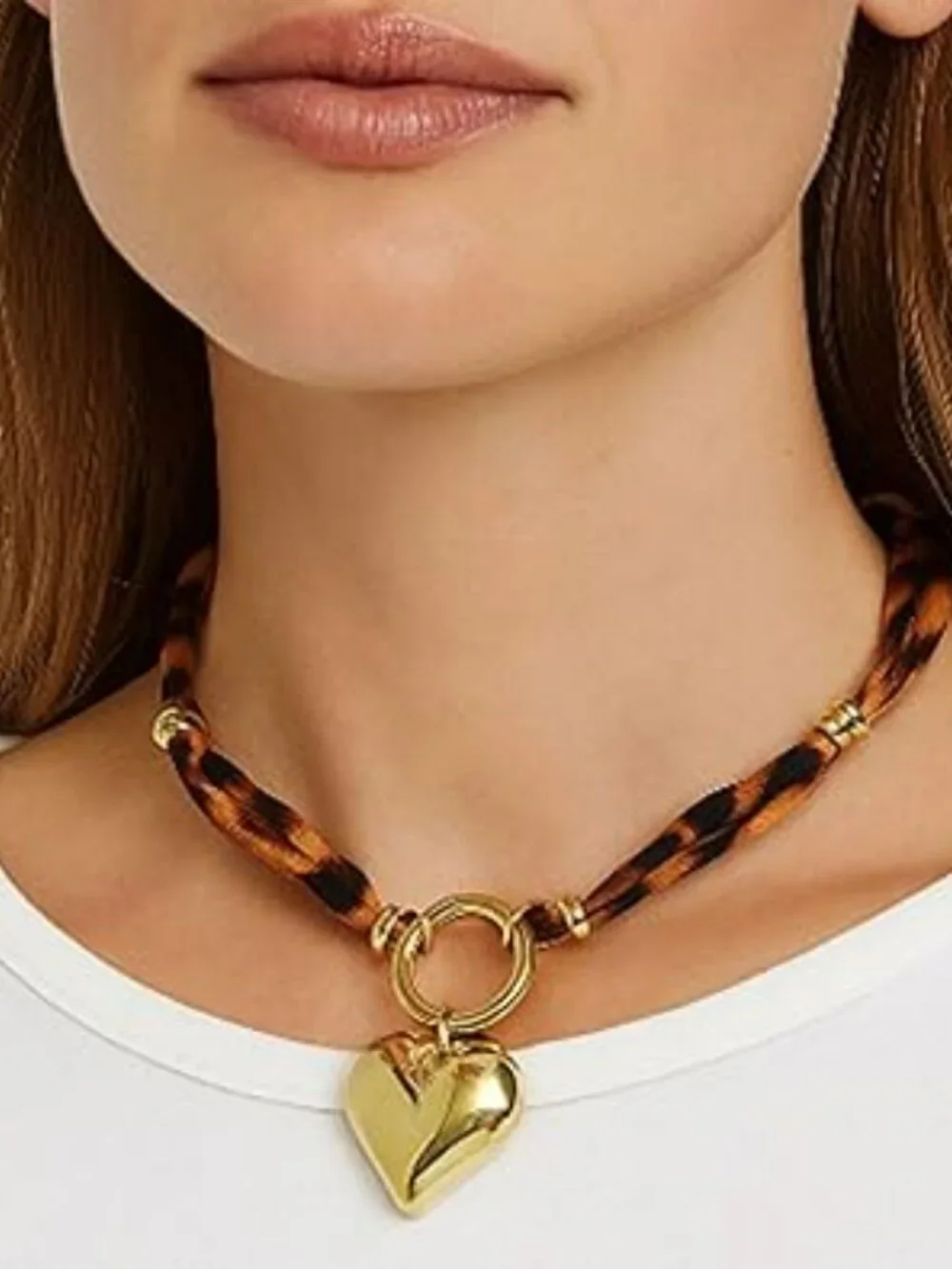 NEW Scarf Necklace with Charm for Women Bandana‎ Heart Pendant Leopard Print